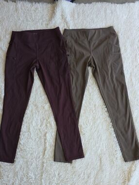 Lot of 2 Carhartt Women’s Force Fitted Utility Leggings - Size Small (4-6) - Win